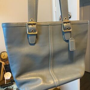 Brand new no tags Vintage Coach authentic Purse teal color